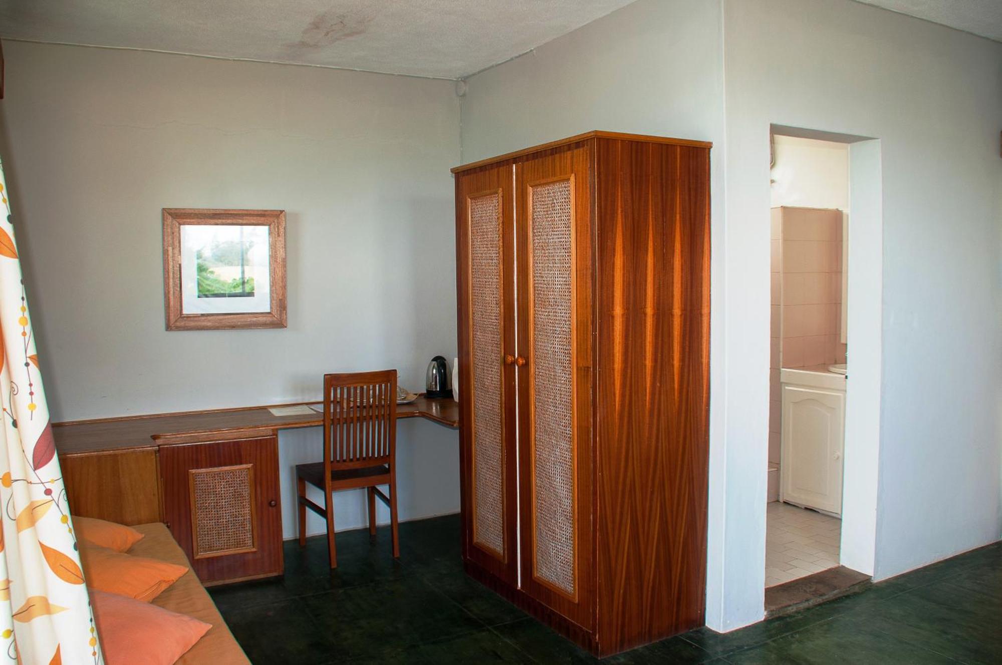 Chantauvent Guest House Блу-Бэй Номер фото